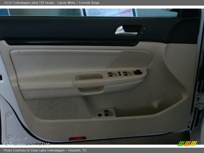 Candy White / Cornsilk Beige 2010 Volkswagen Jetta TDI Sedan