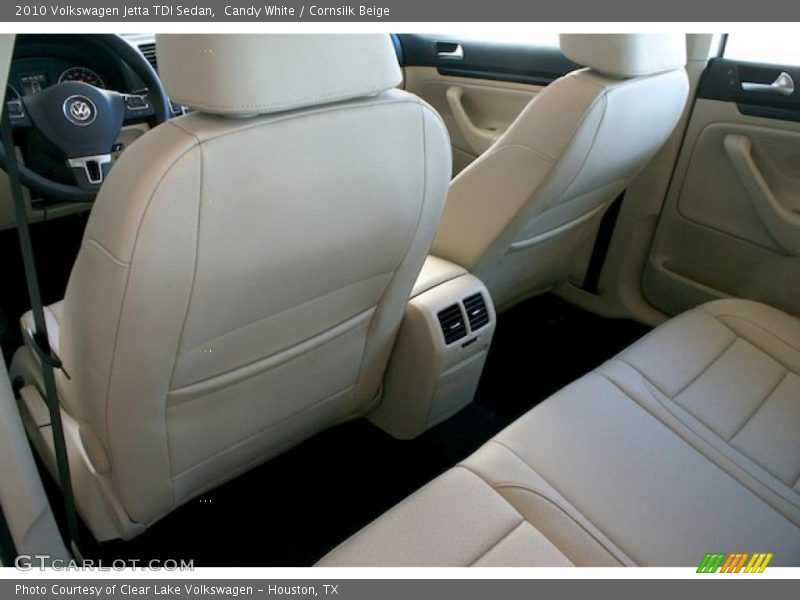 Candy White / Cornsilk Beige 2010 Volkswagen Jetta TDI Sedan