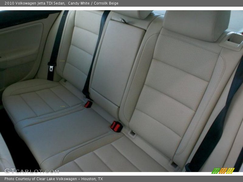 Candy White / Cornsilk Beige 2010 Volkswagen Jetta TDI Sedan