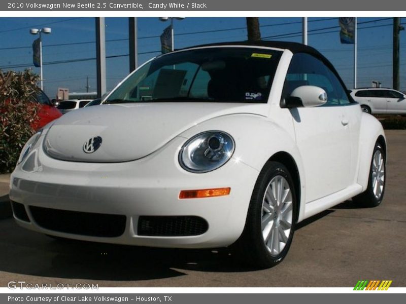 Candy White / Black 2010 Volkswagen New Beetle 2.5 Convertible