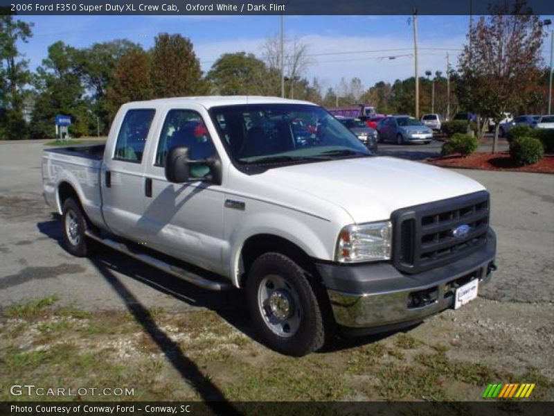 Oxford White / Dark Flint 2006 Ford F350 Super Duty XL Crew Cab