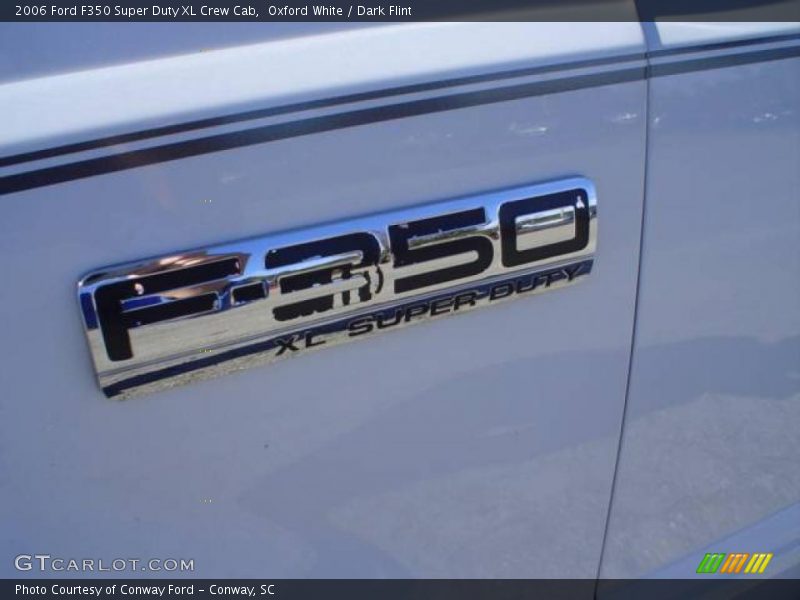 Oxford White / Dark Flint 2006 Ford F350 Super Duty XL Crew Cab
