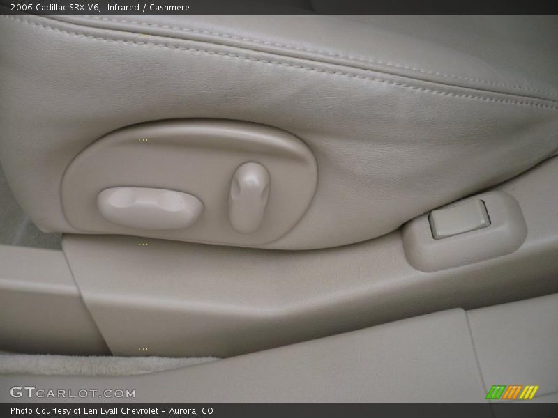 Infrared / Cashmere 2006 Cadillac SRX V6