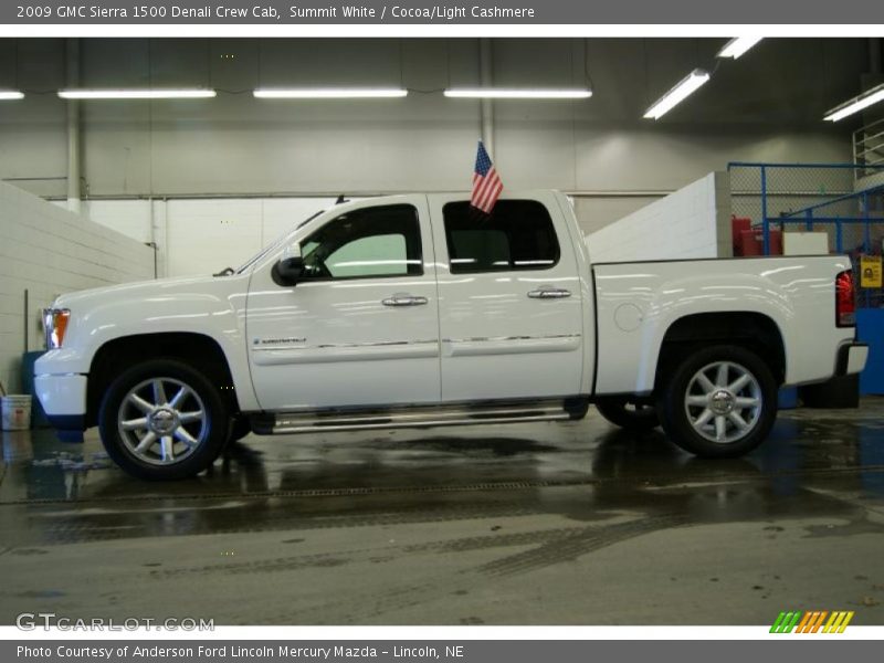 Summit White / Cocoa/Light Cashmere 2009 GMC Sierra 1500 Denali Crew Cab