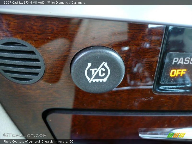 White Diamond / Cashmere 2007 Cadillac SRX 4 V8 AWD