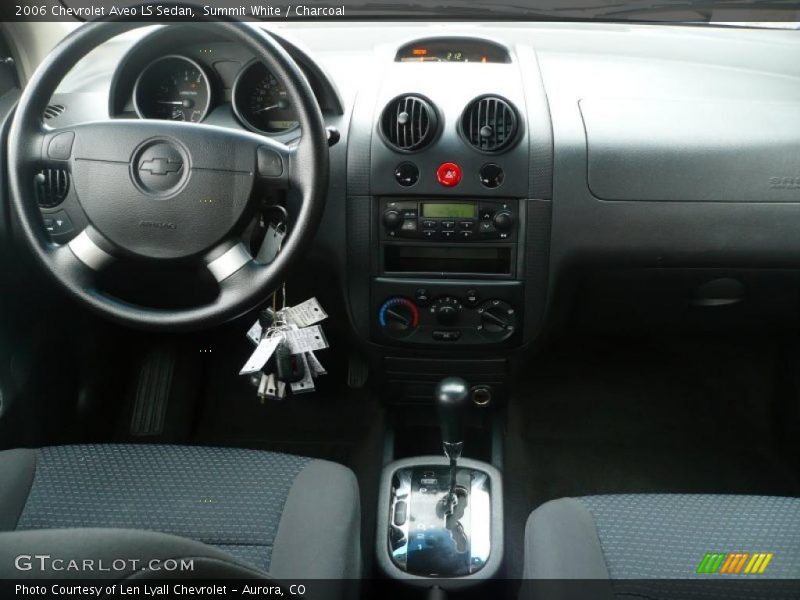 Summit White / Charcoal 2006 Chevrolet Aveo LS Sedan
