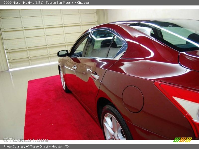 Tuscan Sun Metallic / Charcoal 2009 Nissan Maxima 3.5 S