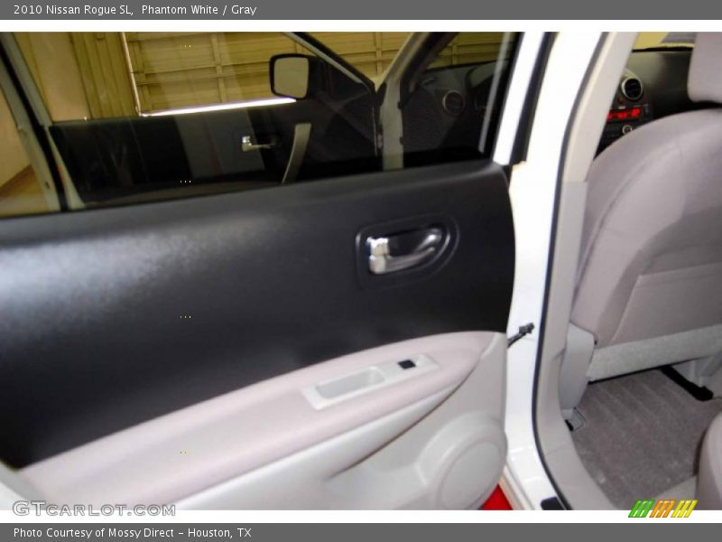 Phantom White / Gray 2010 Nissan Rogue SL