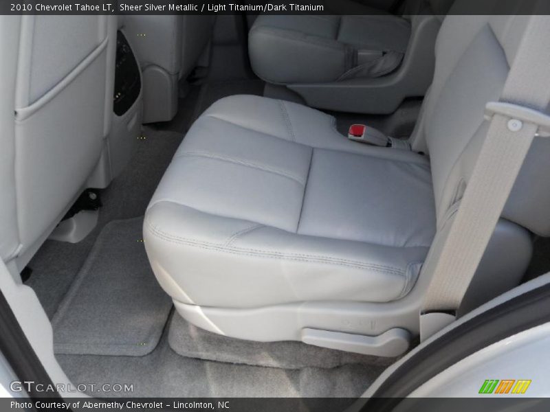 Sheer Silver Metallic / Light Titanium/Dark Titanium 2010 Chevrolet Tahoe LT