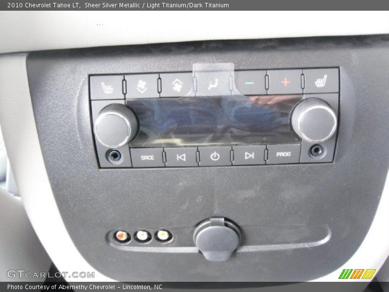 Sheer Silver Metallic / Light Titanium/Dark Titanium 2010 Chevrolet Tahoe LT