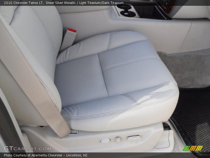 Sheer Silver Metallic / Light Titanium/Dark Titanium 2010 Chevrolet Tahoe LT