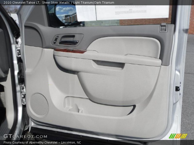 Sheer Silver Metallic / Light Titanium/Dark Titanium 2010 Chevrolet Tahoe LT