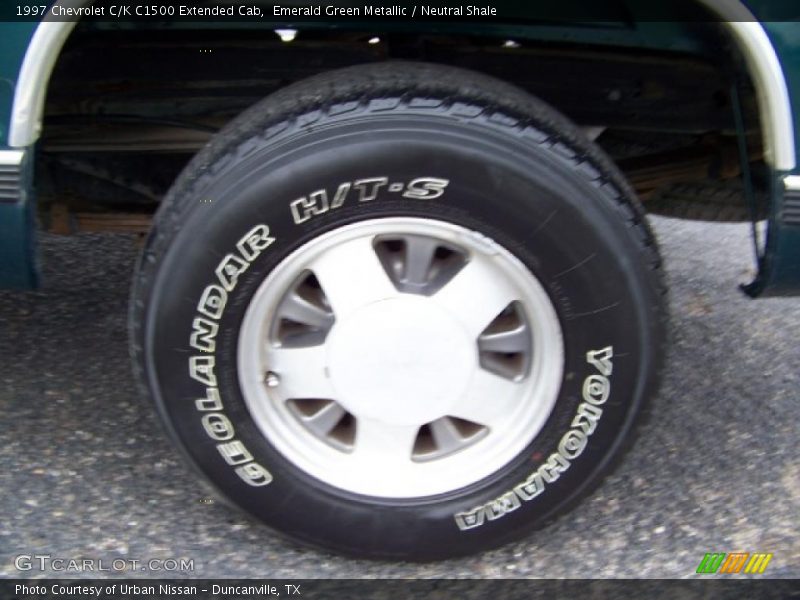 Emerald Green Metallic / Neutral Shale 1997 Chevrolet C/K C1500 Extended Cab