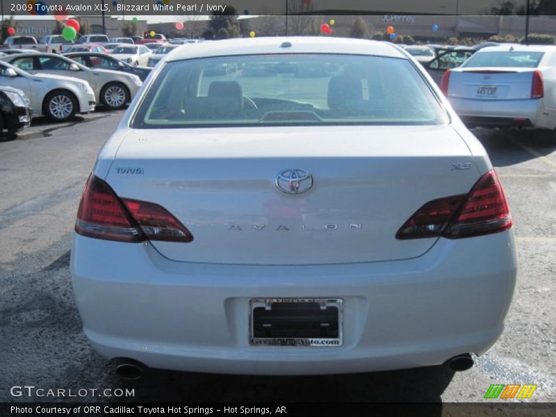 Blizzard White Pearl / Ivory 2009 Toyota Avalon XLS
