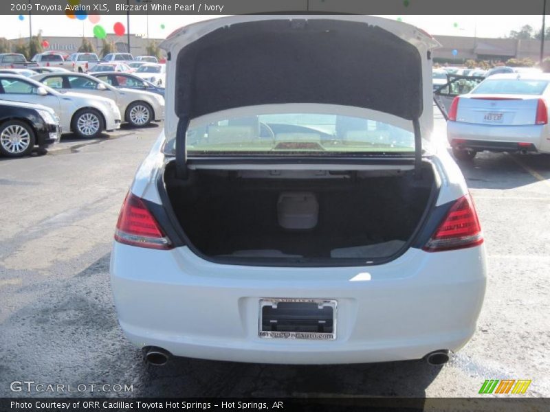 Blizzard White Pearl / Ivory 2009 Toyota Avalon XLS