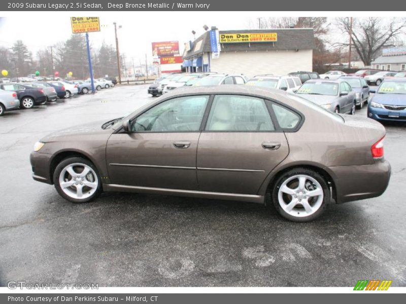 Deep Bronze Metallic / Warm Ivory 2009 Subaru Legacy 2.5i Sedan
