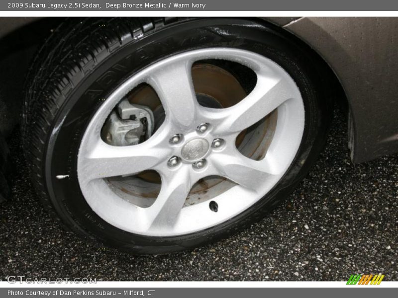 Deep Bronze Metallic / Warm Ivory 2009 Subaru Legacy 2.5i Sedan