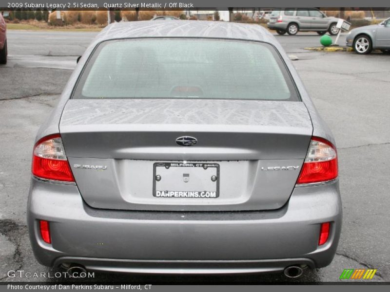 Quartz Silver Metallic / Off Black 2009 Subaru Legacy 2.5i Sedan