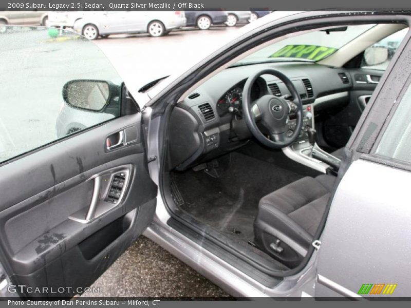 Quartz Silver Metallic / Off Black 2009 Subaru Legacy 2.5i Sedan