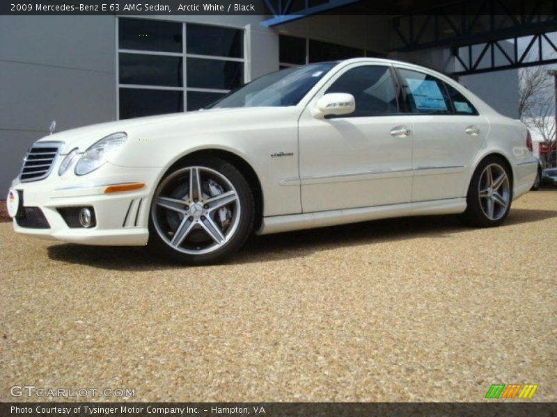 Arctic White / Black 2009 Mercedes-Benz E 63 AMG Sedan