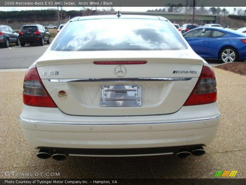 Arctic White / Black 2009 Mercedes-Benz E 63 AMG Sedan
