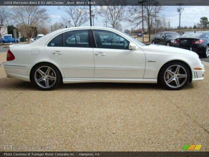Arctic White / Black 2009 Mercedes-Benz E 63 AMG Sedan