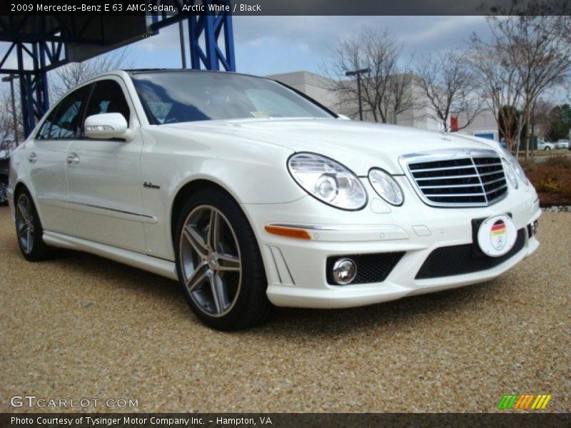 Arctic White / Black 2009 Mercedes-Benz E 63 AMG Sedan