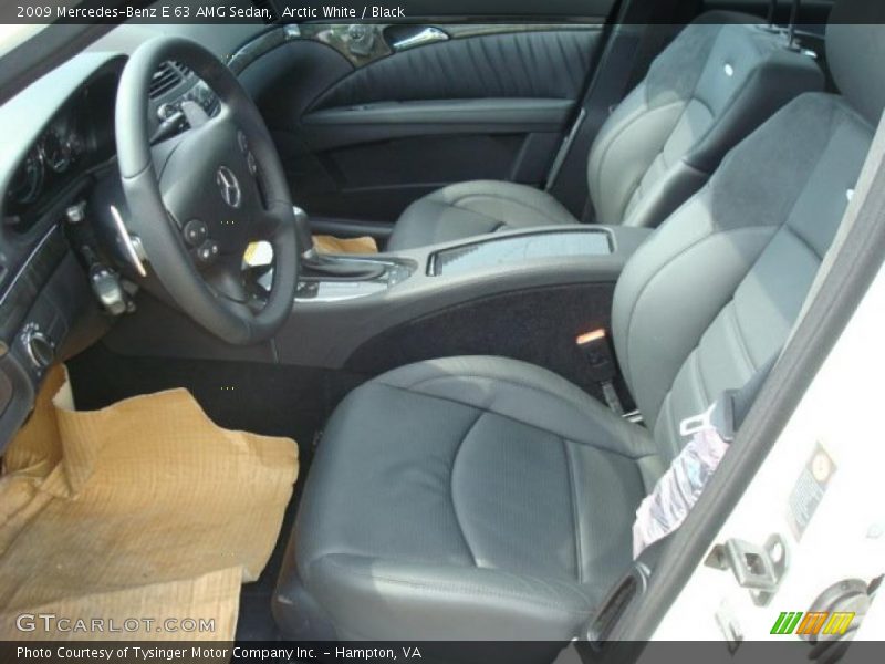 Arctic White / Black 2009 Mercedes-Benz E 63 AMG Sedan