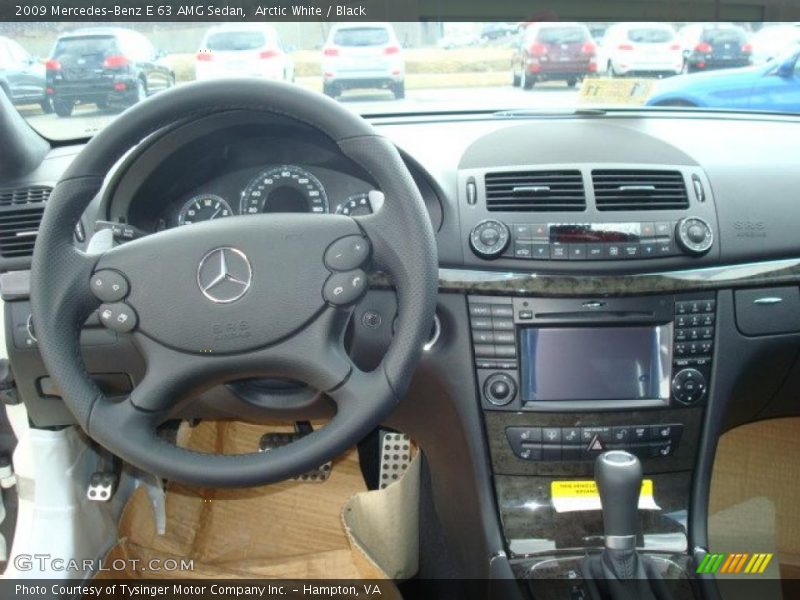 Arctic White / Black 2009 Mercedes-Benz E 63 AMG Sedan