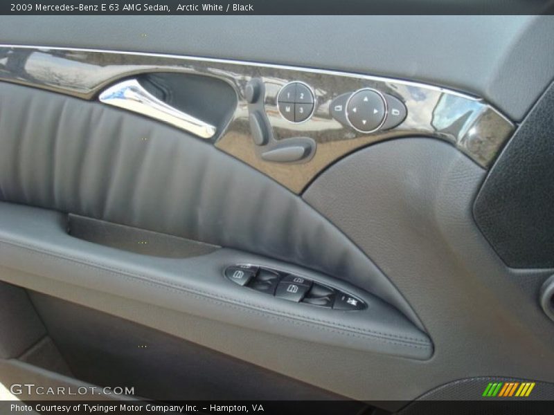 Arctic White / Black 2009 Mercedes-Benz E 63 AMG Sedan