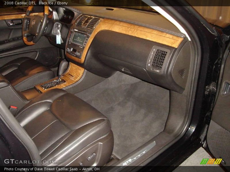Black Ice / Ebony 2008 Cadillac DTS