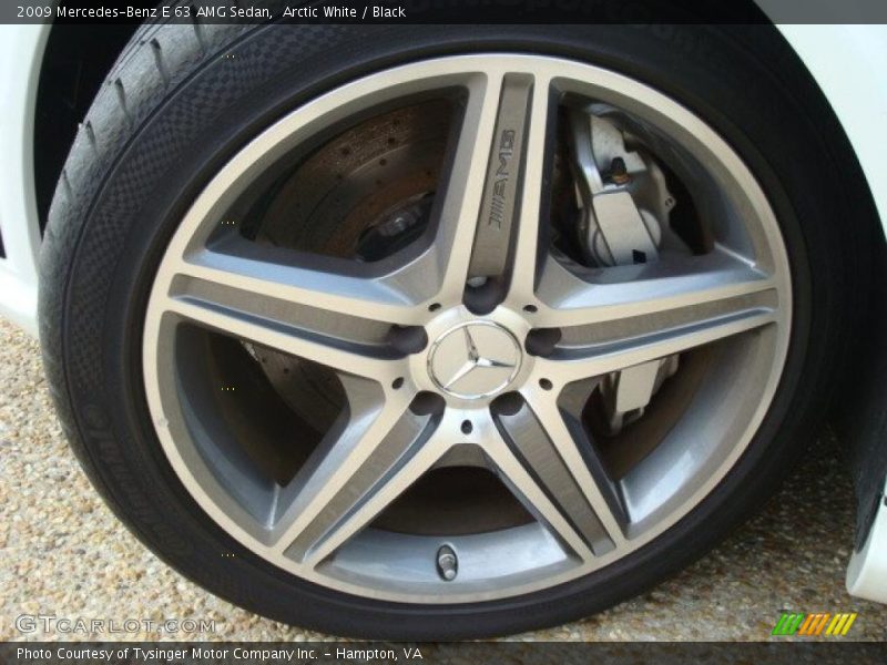 Arctic White / Black 2009 Mercedes-Benz E 63 AMG Sedan