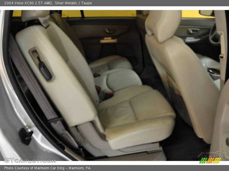 Silver Metallic / Taupe 2004 Volvo XC90 2.5T AWD