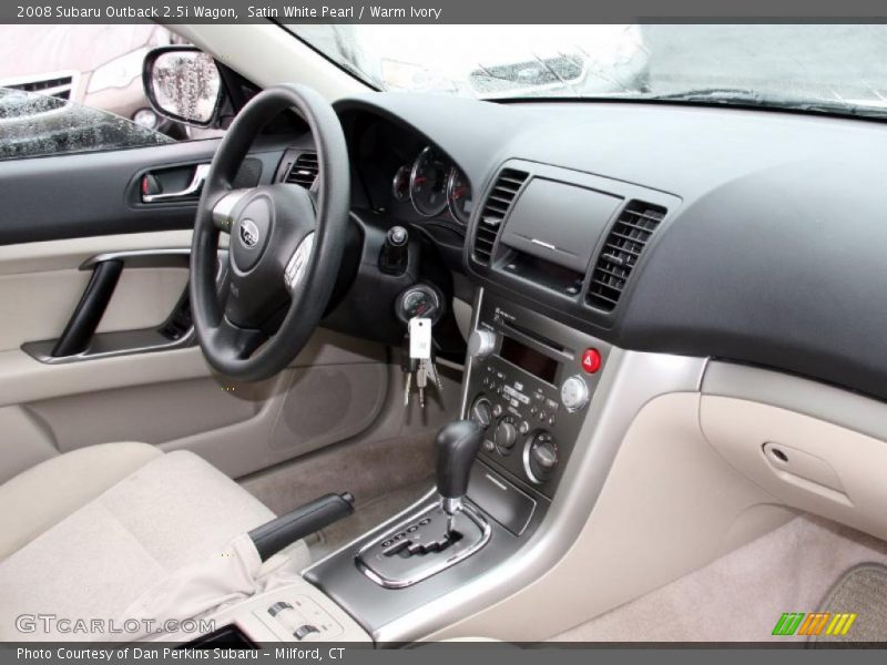 Satin White Pearl / Warm Ivory 2008 Subaru Outback 2.5i Wagon