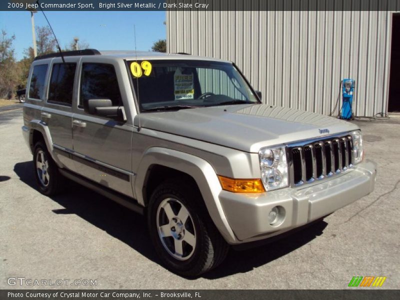 Bright Silver Metallic / Dark Slate Gray 2009 Jeep Commander Sport