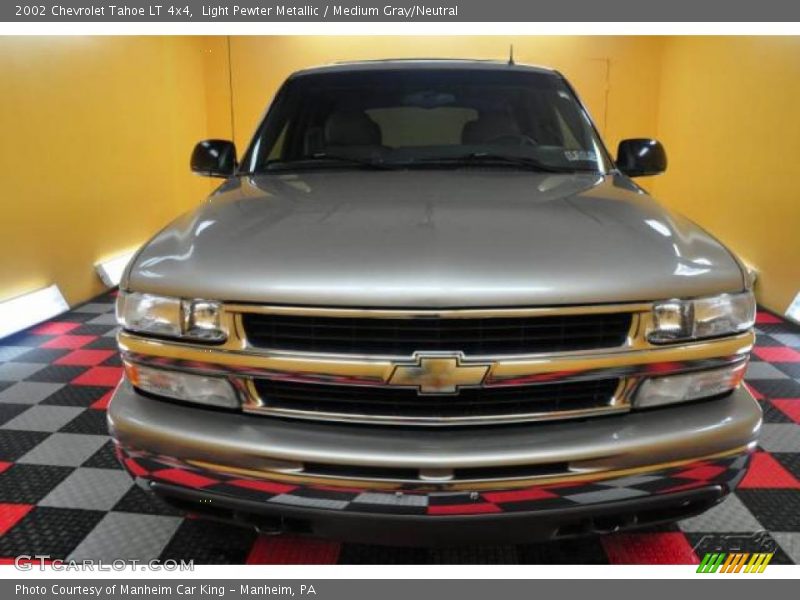 Light Pewter Metallic / Medium Gray/Neutral 2002 Chevrolet Tahoe LT 4x4