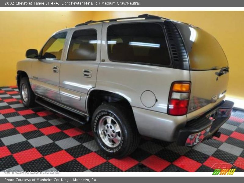 Light Pewter Metallic / Medium Gray/Neutral 2002 Chevrolet Tahoe LT 4x4