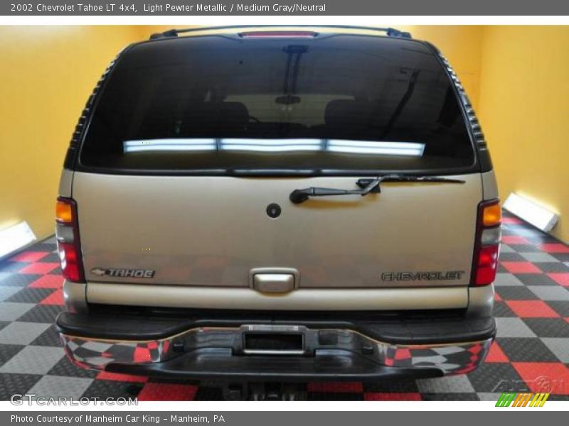 Light Pewter Metallic / Medium Gray/Neutral 2002 Chevrolet Tahoe LT 4x4