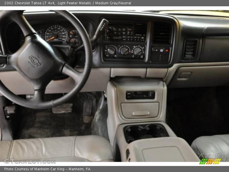 Light Pewter Metallic / Medium Gray/Neutral 2002 Chevrolet Tahoe LT 4x4