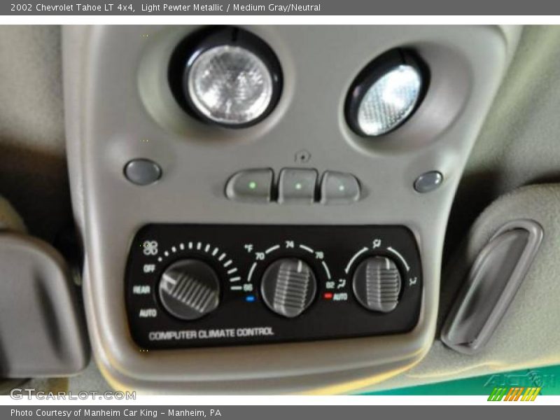 Light Pewter Metallic / Medium Gray/Neutral 2002 Chevrolet Tahoe LT 4x4