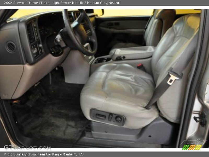 Light Pewter Metallic / Medium Gray/Neutral 2002 Chevrolet Tahoe LT 4x4