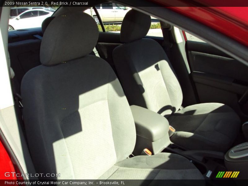 Red Brick / Charcoal 2009 Nissan Sentra 2.0
