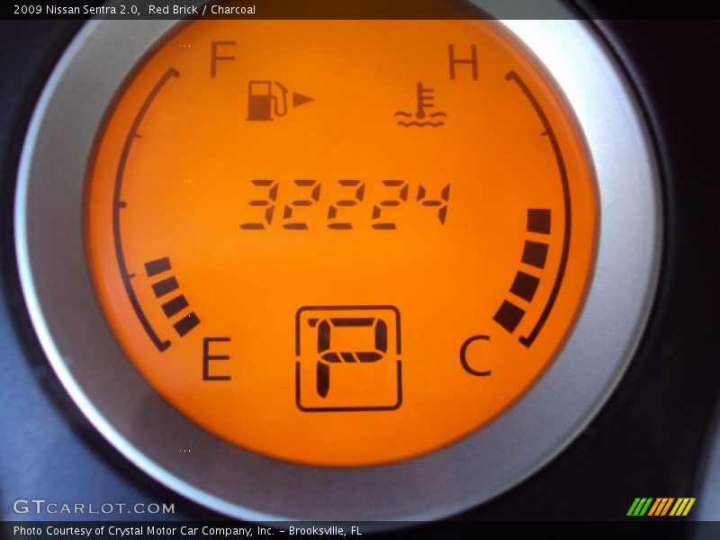 Red Brick / Charcoal 2009 Nissan Sentra 2.0