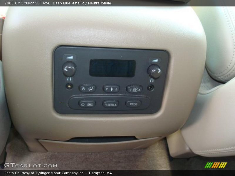 Deep Blue Metallic / Neutral/Shale 2005 GMC Yukon SLT 4x4