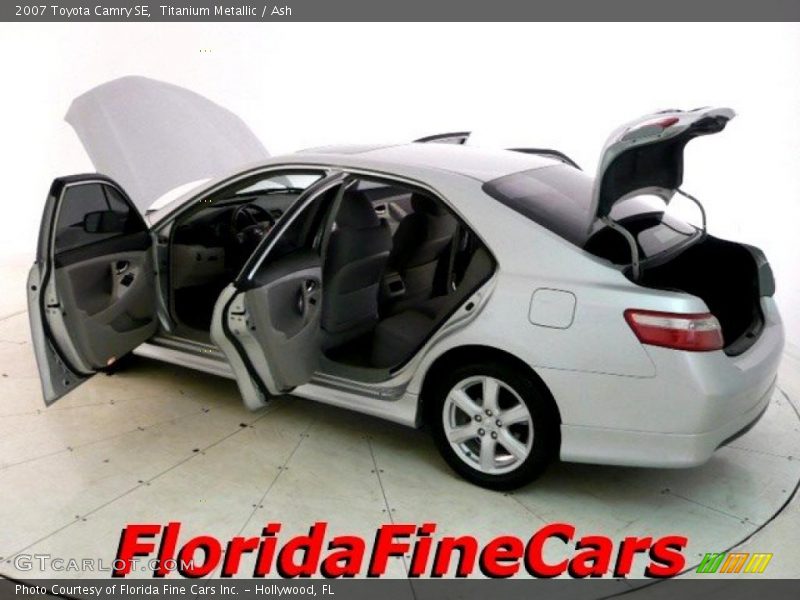 Titanium Metallic / Ash 2007 Toyota Camry SE