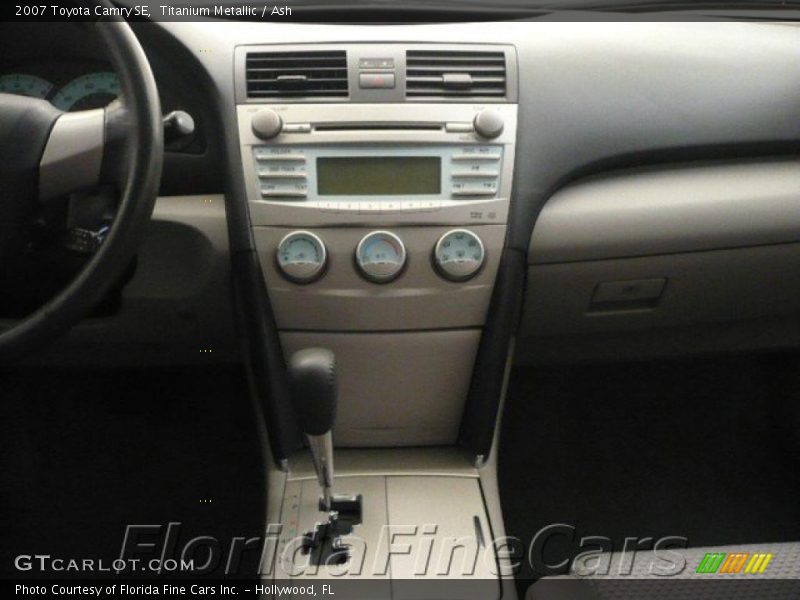Titanium Metallic / Ash 2007 Toyota Camry SE