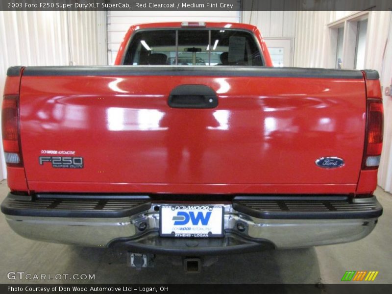 Red Clearcoat / Medium Flint Grey 2003 Ford F250 Super Duty XLT SuperCab