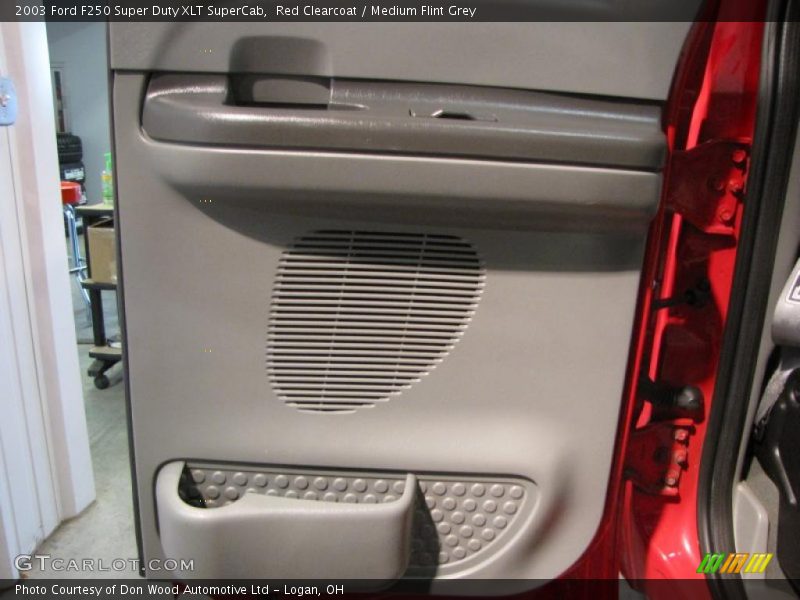 Red Clearcoat / Medium Flint Grey 2003 Ford F250 Super Duty XLT SuperCab