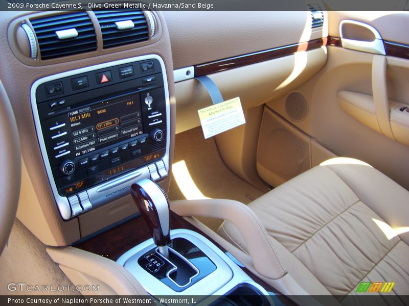 Olive Green Metallic / Havanna/Sand Beige 2009 Porsche Cayenne S