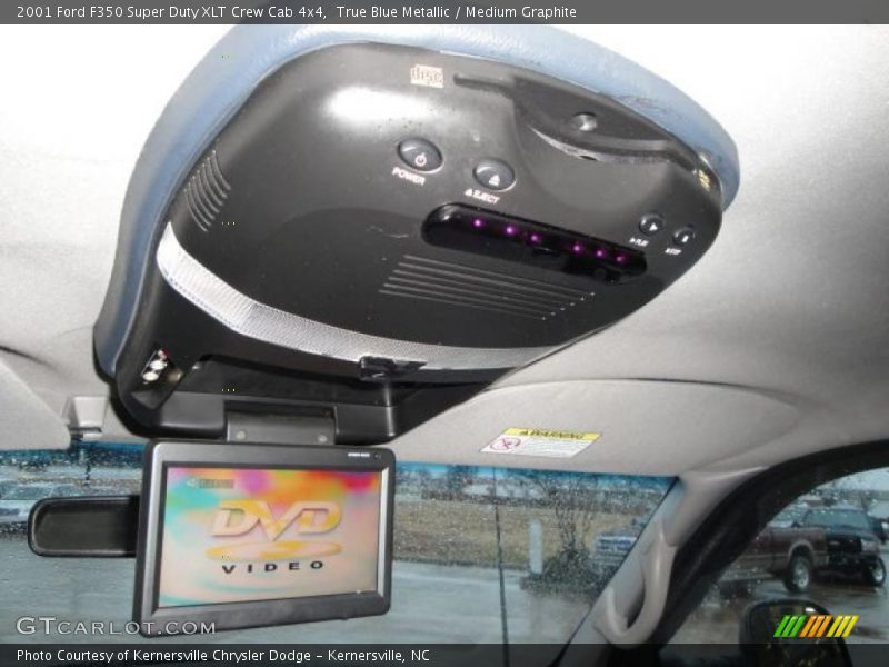 True Blue Metallic / Medium Graphite 2001 Ford F350 Super Duty XLT Crew Cab 4x4